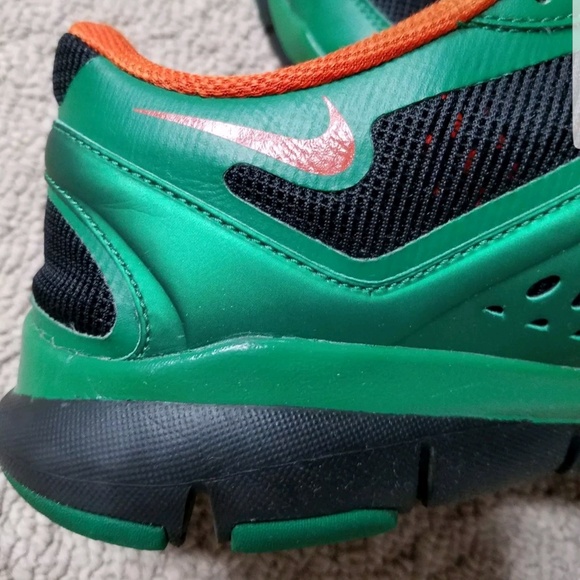 Nike ID FREE TR Green Orange Custom U Of M 10.5 - Picture 6 of 7